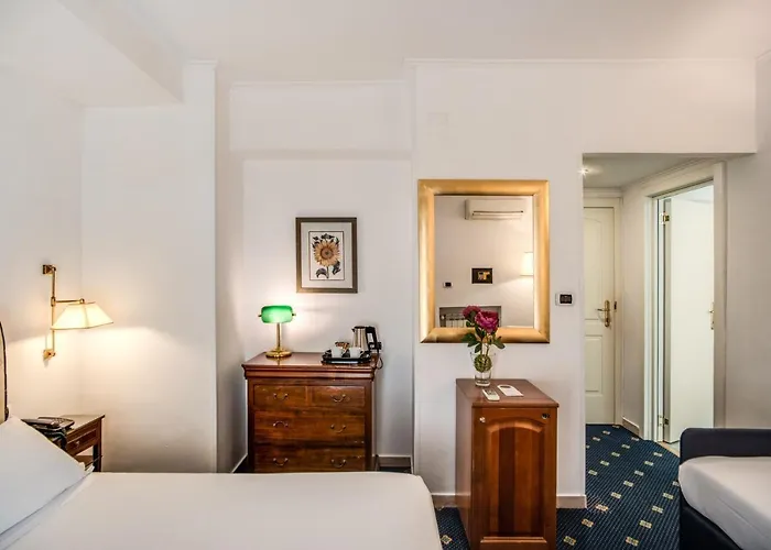 Napoleon Hotel