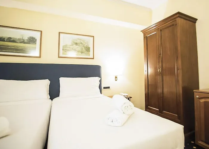 Hotel Napoleon 4*