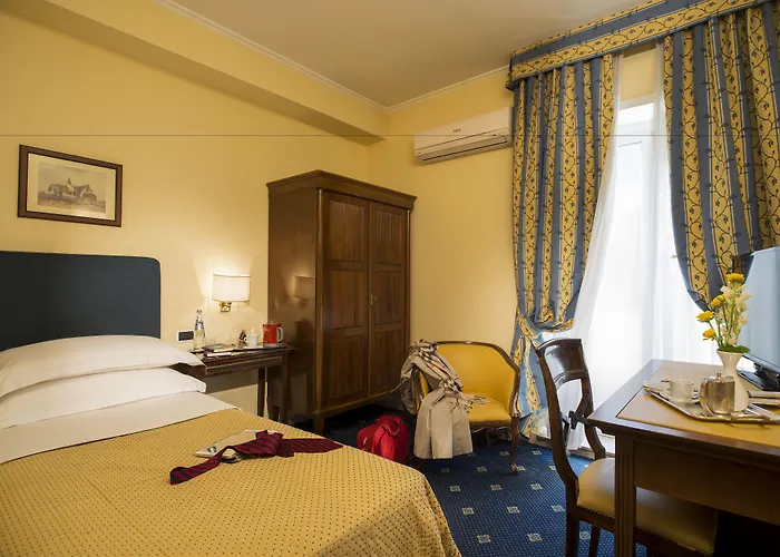 Napoleon 4* Ρώμη