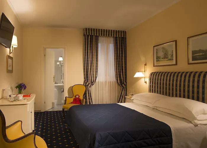 Hotel Napoleon 4*